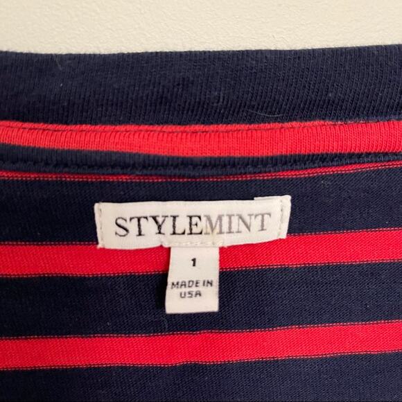 STYLEMINT Shirt Size Small Navy & Lipstick Red Stripe Dalton Nautical Preppy - Picture 3 of 8